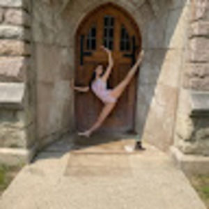 Meet your Posher, Maya